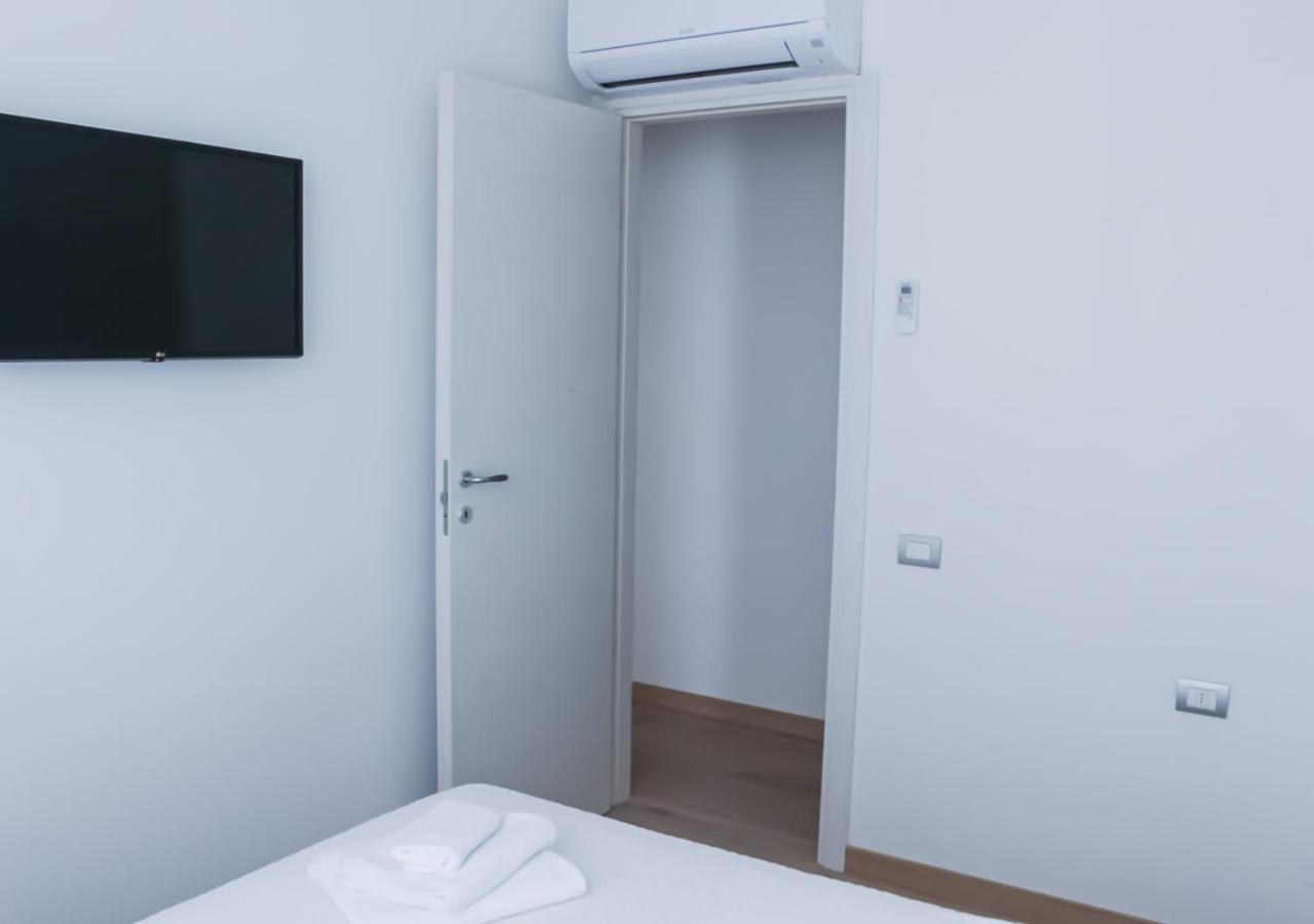 Bmp Apartment Atmosphere 2 Centrale, Vista Mare, Parcheggio Riccione Eksteriør bilde